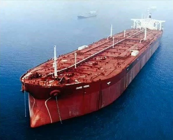 10 Facts about Knock Nevis - Seawise Giant, the Biggest Supertanker ever  made - TheSeaholic